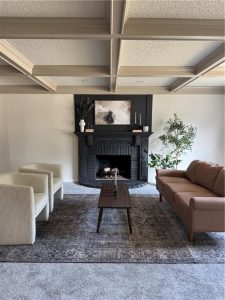 1124--Amesbury-Avenue-mls-2574697-image-1