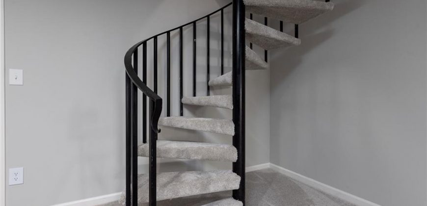 Homes for Sale in Kansas City, MO 64155 | 9621 N Locust Drive