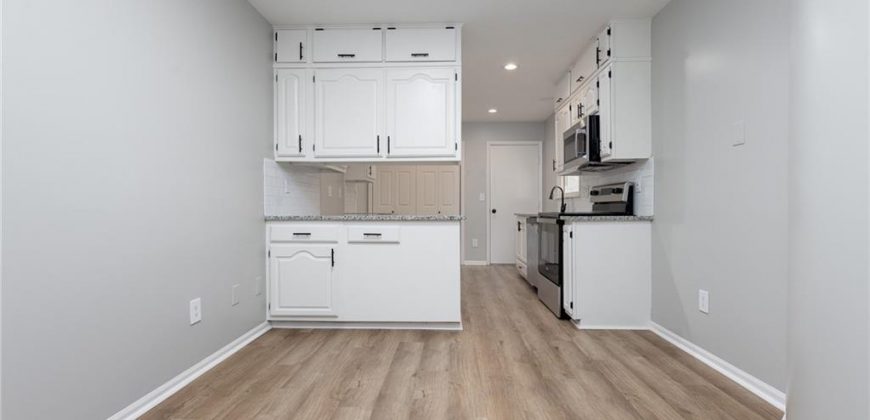 Homes for Sale in Kansas City, MO 64155 | 9621 N Locust Drive