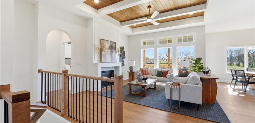 Homes for Sale in Kansas City, MO 64165 | 12151 N Forest Court