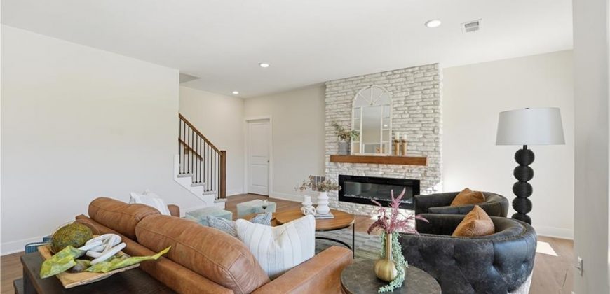 Homes for Sale in Kansas City, MO 64165 | 12151 N Forest Court