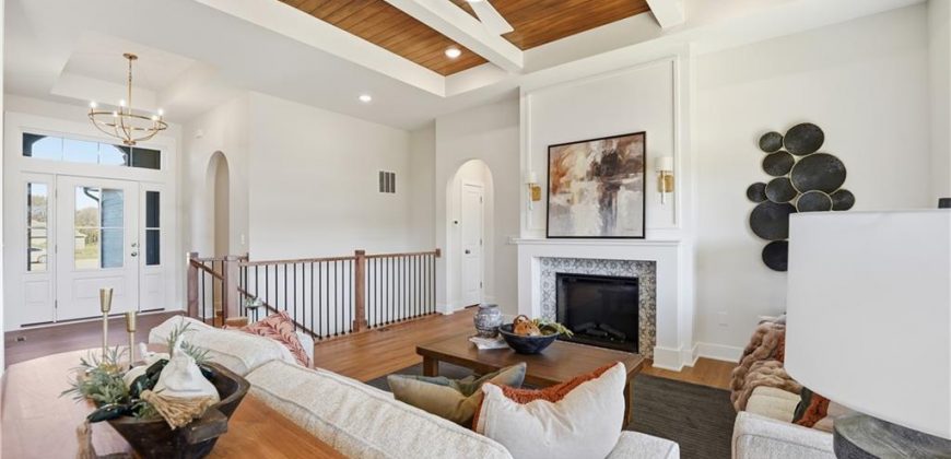 Homes for Sale in Kansas City, MO 64165 | 12151 N Forest Court