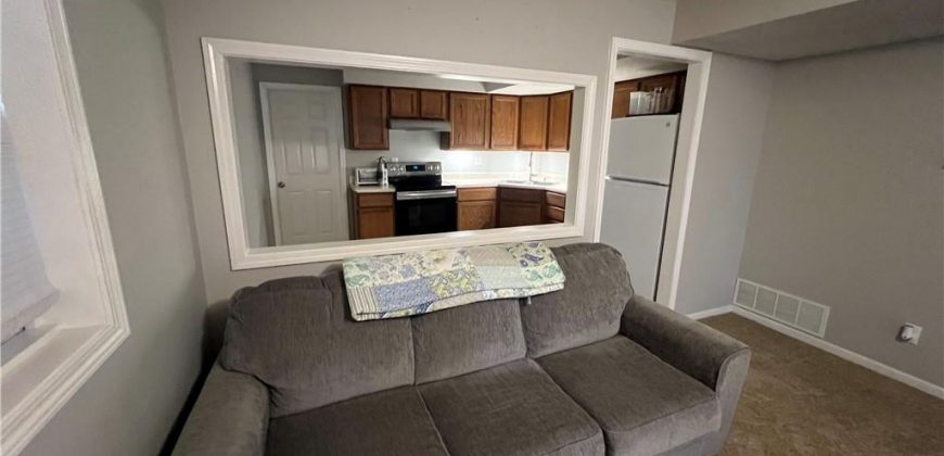 Homes for Sale in Kansas City, MO 64151 | 8237 N Chatham Avenue