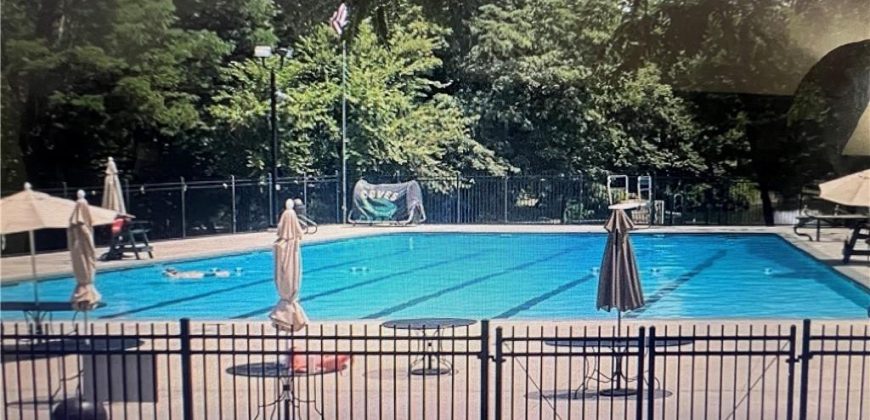 Homes for Sale in Kansas City, MO 64151 | 8237 N Chatham Avenue