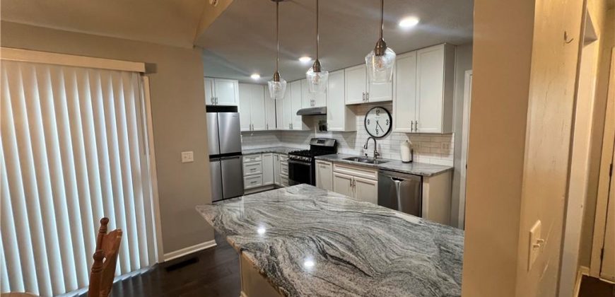 Homes for Sale in Kansas City, MO 64151 | 8237 N Chatham Avenue