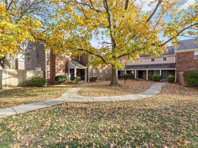 Homes for Sale in Gladstone, MO 64119 | 3619 NE 68th Terrace