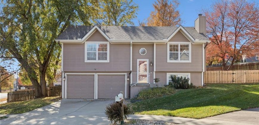 Homes for Sale in Liberty, MO 64068 | 1905  Claywoods Parkway