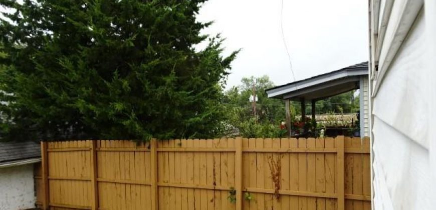 Homes for Sale in Parkville, MO 64152 | 207  East Street