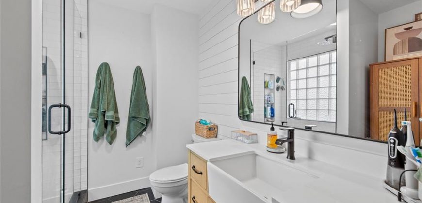 Homes for Sale in Kansas City, MO 64118 | 1305 NW 74th Place