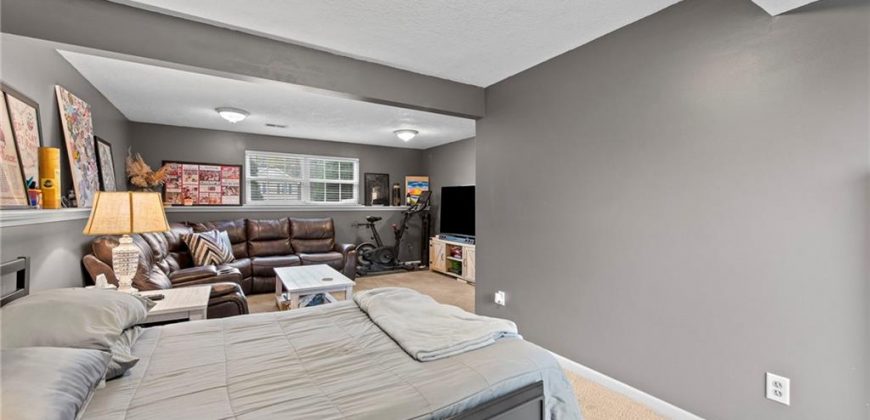 Homes for Sale in Kansas City, MO 64118 | 1305 NW 74th Place