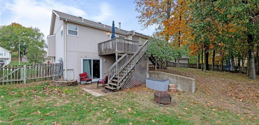 Homes for Sale in Kansas City, MO 64118 | 1305 NW 74th Place