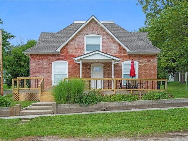 Homes for Sale in Edgerton, MO 64444 | 306  Lewis Street