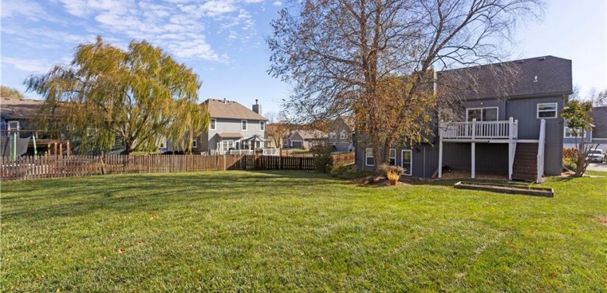 Homes for Sale in Smithville, MO 64089 | 414  Killarney Lane