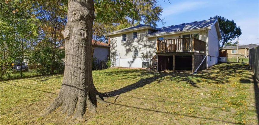 Homes for Sale in Kansas City, MO 64152 | 6929 NW 80th Street