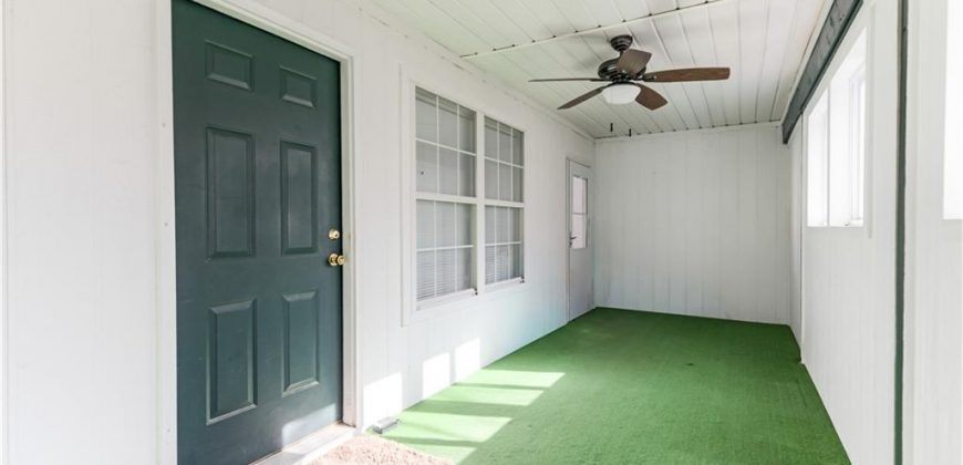 Homes for Sale in Gladstone, MO 64118 | 6856 N Olive Street