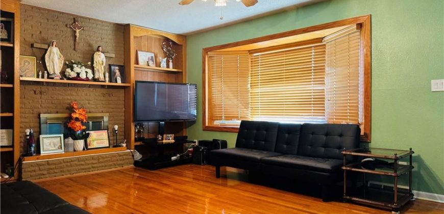 Homes for Sale in Kansas City, MO 64118 | 7412 N Wayne Avenue