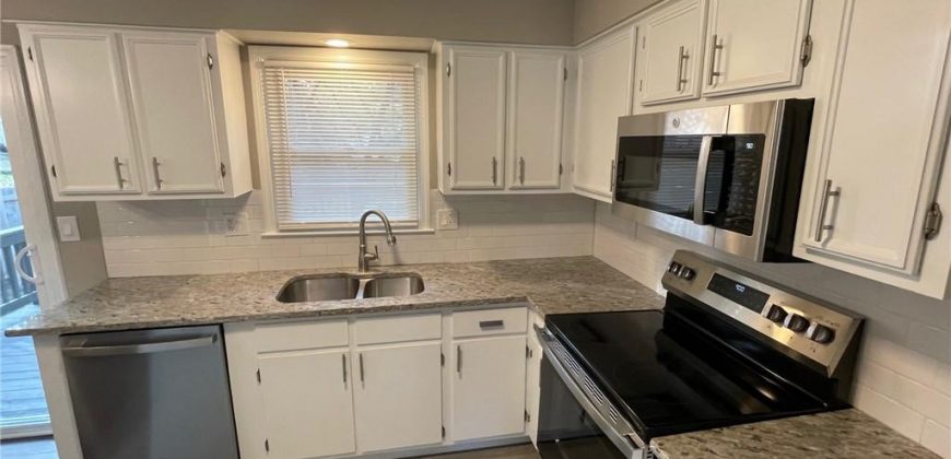 Homes for Sale in Kansas City, MO 64152 | 6921 NW 79TH Street