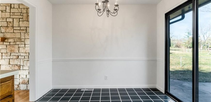 Homes for Sale in Gladstone, MO 64118 | 7525 N Virginia Avenue