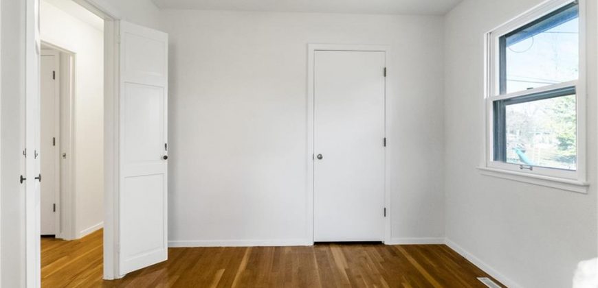 Homes for Sale in Gladstone, MO 64118 | 7525 N Virginia Avenue