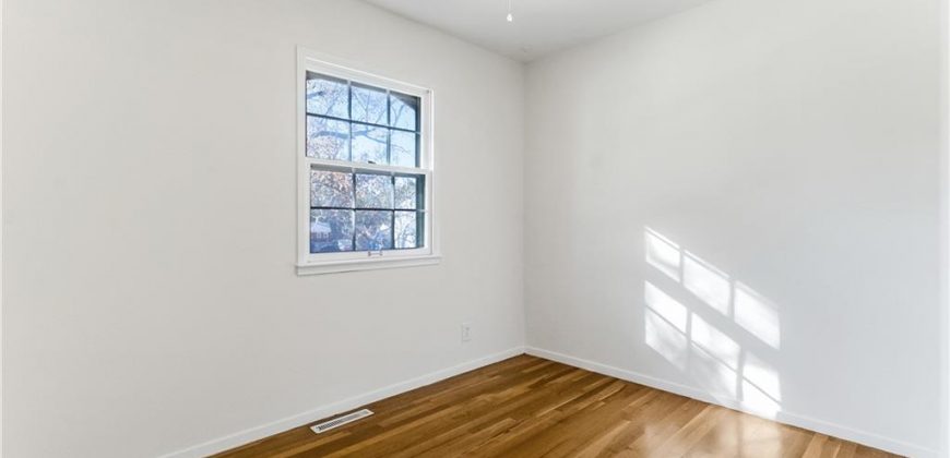 Homes for Sale in Gladstone, MO 64118 | 7525 N Virginia Avenue