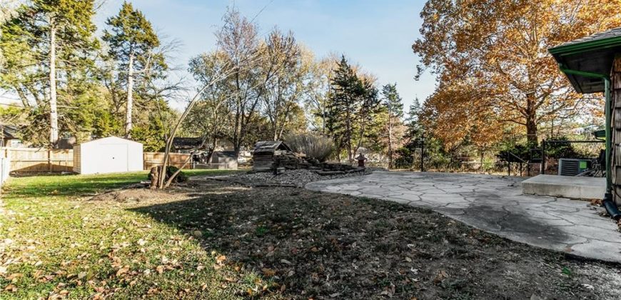 Homes for Sale in Gladstone, MO 64118 | 7525 N Virginia Avenue