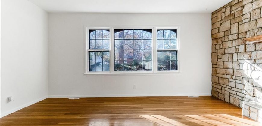 Homes for Sale in Gladstone, MO 64118 | 7525 N Virginia Avenue