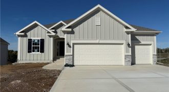 Homes for Sale in Kansas City, MO 64157 | 9810 N Laurel Avenue