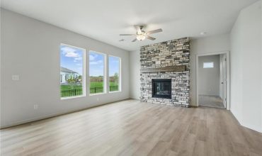 Homes for Sale in Kansas City, MO 64154 | 3028 NW 95th Terrace