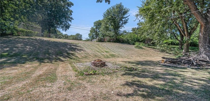 Homes for Sale in Gladstone, MO 64118 | 6314 N Wabash Avenue