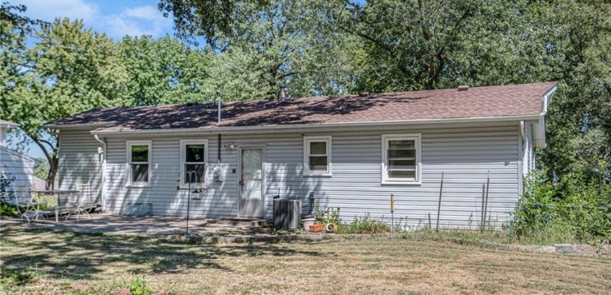 Homes for Sale in Gladstone, MO 64118 | 6314 N Wabash Avenue