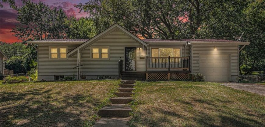 Homes for Sale in Gladstone, MO 64118 | 6314 N Wabash Avenue