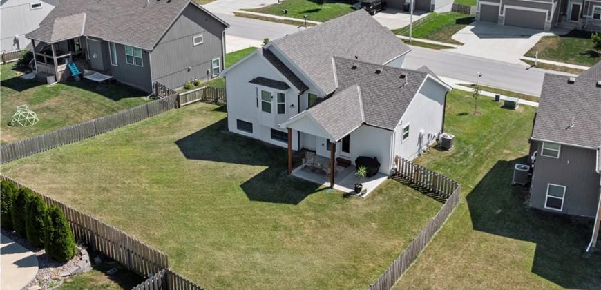 Homes for Sale in Kansas City, MO 64156 | 6008 NE 119th Street