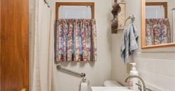 Homes for Sale in Gladstone, MO 64118 | 1314 NE 58th Street