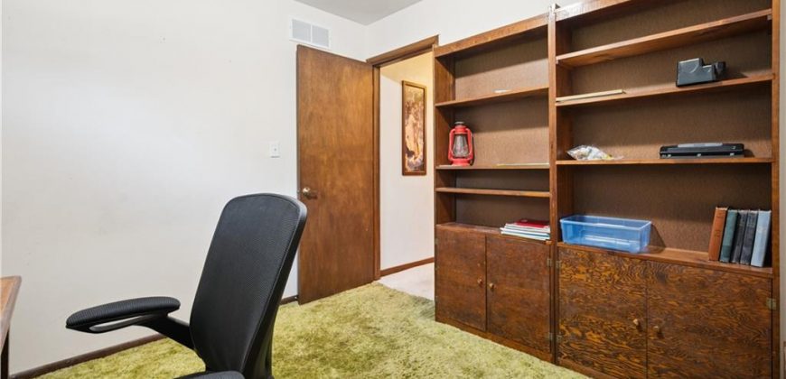 Homes for Sale in Gladstone, MO 64118 | 1314 NE 58th Street