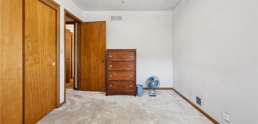 Homes for Sale in Gladstone, MO 64118 | 1314 NE 58th Street