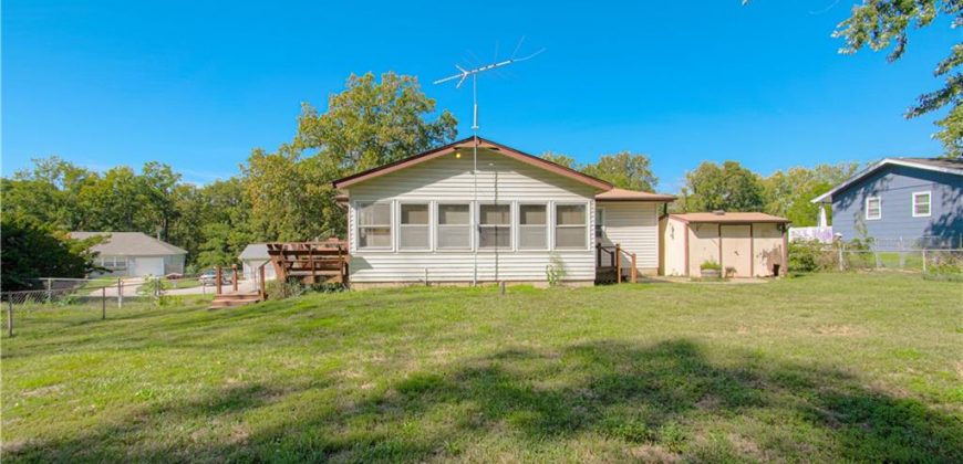 Homes for Sale in Liberty, MO 64068 | 819 S Main Street