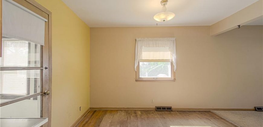 Homes for Sale in Liberty, MO 64068 | 819 S Main Street