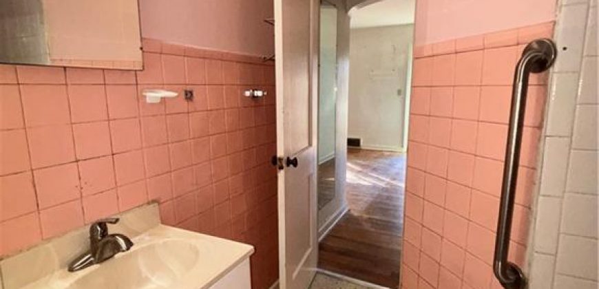 Homes for Sale in Kansas City, MO 64151 | 6715 NW Bougher Lane