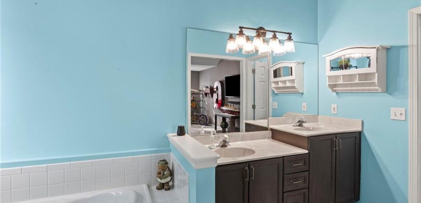 Homes for Sale in Kansas City, MO 64154 | 8557 N Gower Avenue