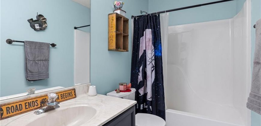 Homes for Sale in Kansas City, MO 64154 | 8557 N Gower Avenue