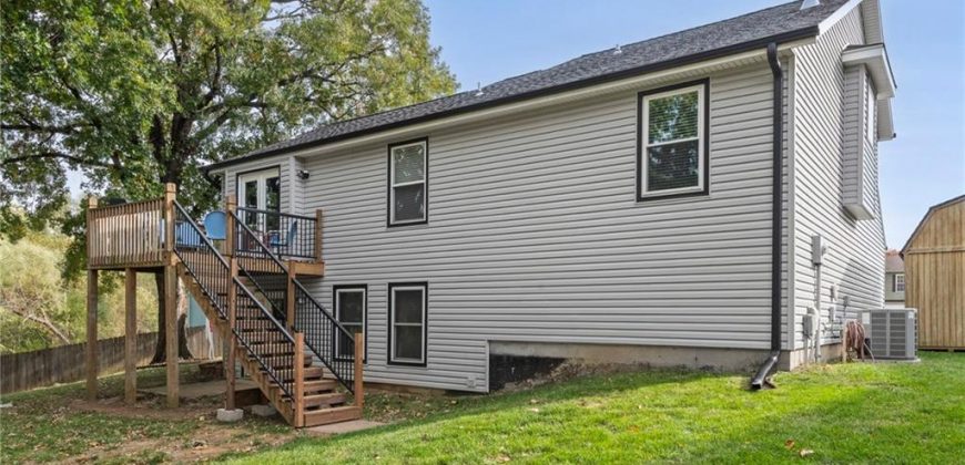 Homes for Sale in Kansas City, MO 64154 | 8557 N Gower Avenue