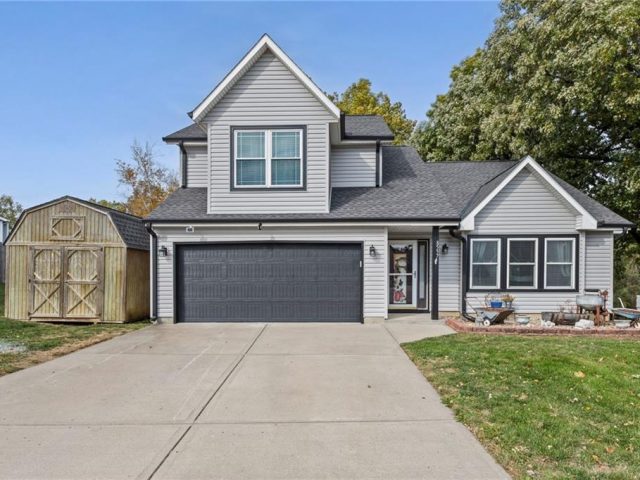 Homes for Sale in Kansas City, MO 64154 | 8557 N Gower Avenue