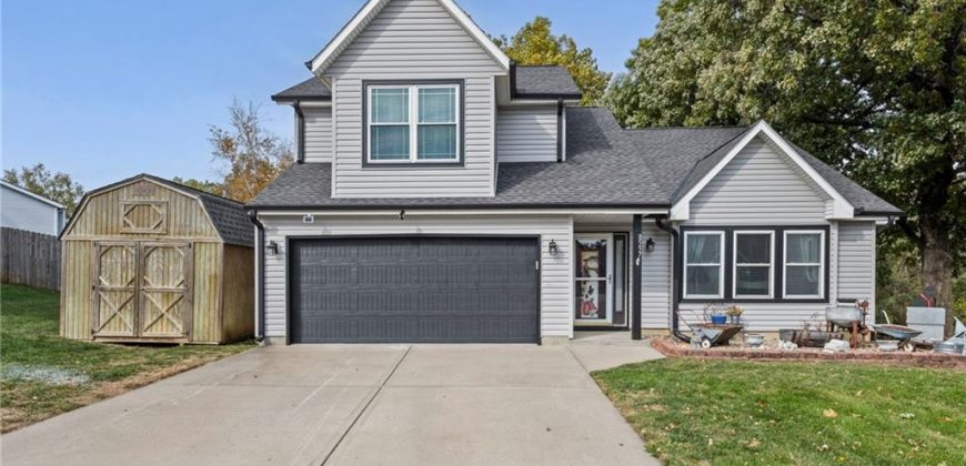 Homes for Sale in Kansas City, MO 64154 | 8557 N Gower Avenue