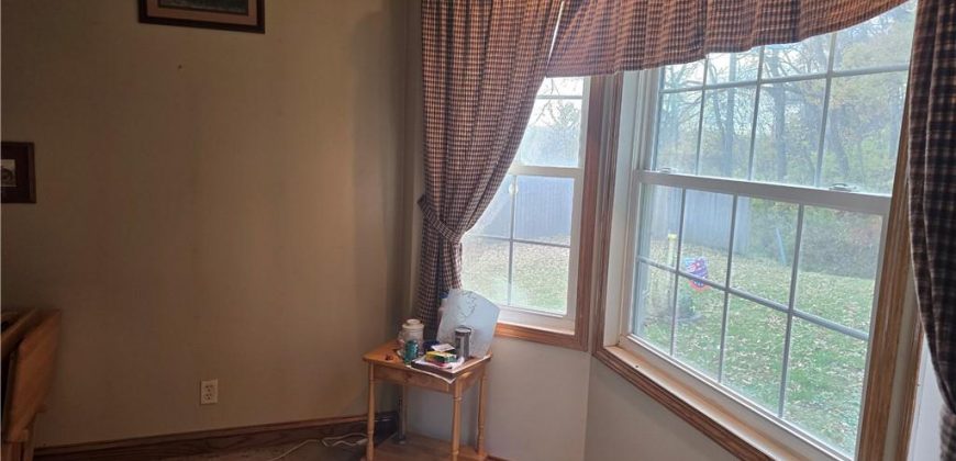 Homes for Sale in Missouri City, MO 64072 | 626  wood Street