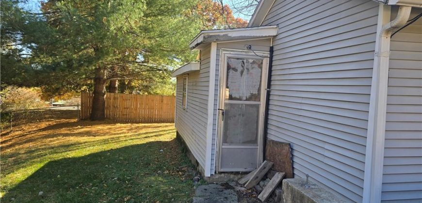 Homes for Sale in Missouri City, MO 64072 | 626  wood Street