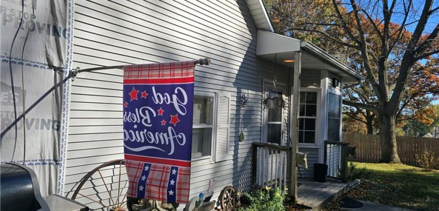 Homes for Sale in Missouri City, MO 64072 | 626  wood Street