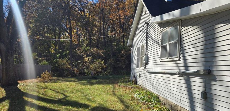 Homes for Sale in Missouri City, MO 64072 | 626  wood Street