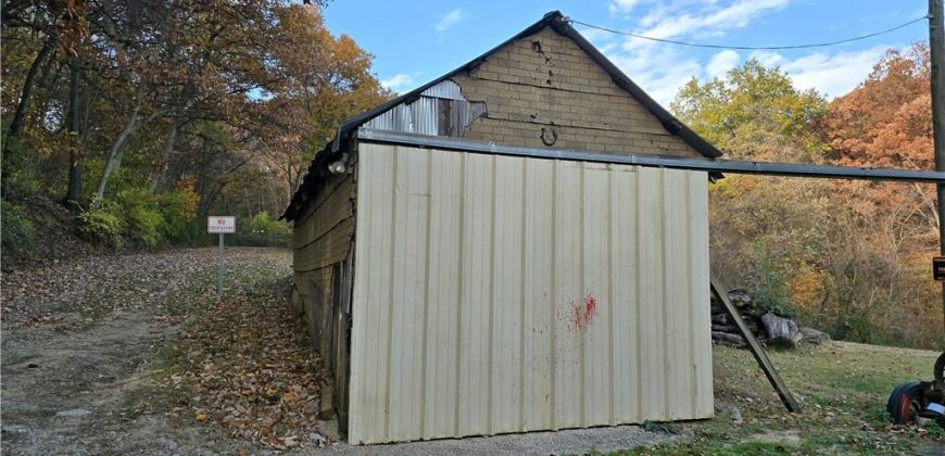 Homes for Sale in Missouri City, MO 64072 | 626  wood Street