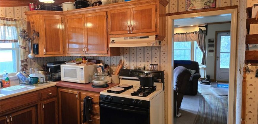 Homes for Sale in Missouri City, MO 64072 | 626  wood Street