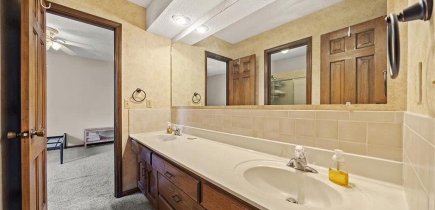 Homes for Sale in Parkville, MO 64152 | 6532 NW Melody Court